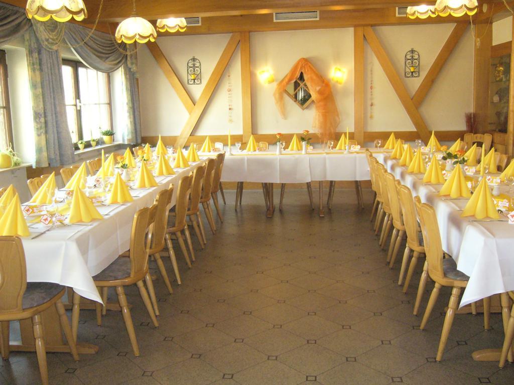 Landgasthaus Loewen Mit Gaestehaus Holzhausen  Eksteriør bilde
